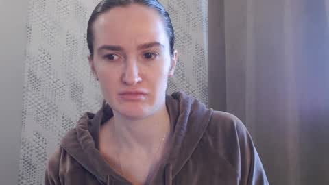 Snapshot of pineapple__mood chatting on 01-22-25, 09:02 online show from 01-22-25, 09:02