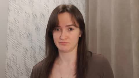 Snapshot of pineapple__mood chatting on 01-27-25, 05:26 online show from 01-27-25, 05:26