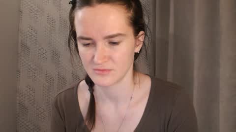 Snapshot of pineapple__mood chatting on 01-31-25, 08:43 online show from 01-31-25, 08:43