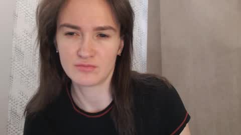 Snapshot of pineapple__mood chatting on 02-03-25, 08:13 online show from 02-03-25, 08:13