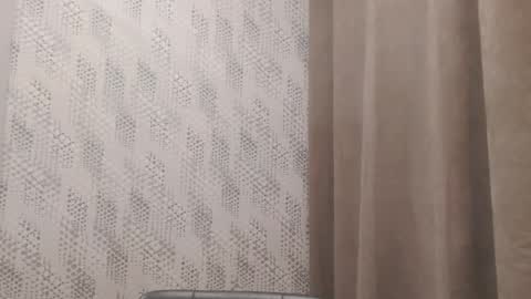 Snapshot of pineapple__mood chatting on 02-09-25, 05:01 online show from 02-09-25, 05:01