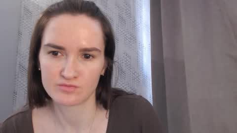 Snapshot of pineapple__mood chatting on 02-18-25, 10:05 online show from 02-18-25, 10:05