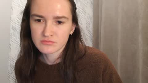 Snapshot of pineapple__mood chatting on 02-28-25, 09:12 online show from 02-28-25, 09:12