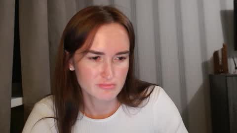 Snapshot of pineapple__mood chatting on 12-05-25, 05:42 online show from 12-05-25, 05:42