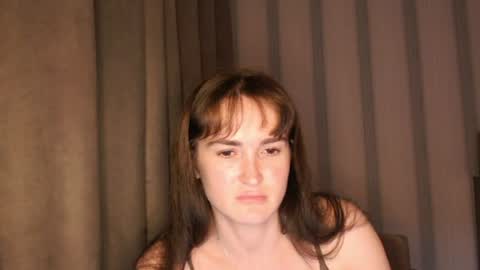 Snapshot of pineapple__mood chatting on 05-26-26, 06:48 online show from 05-26-26, 06:48