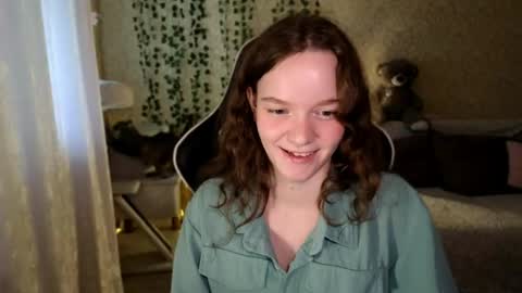 Stephanie online show from 06-02-26, 03:41