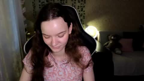 Stephanie online show from 06-26-26, 02:49