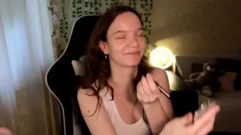 Stephanie online show from 06-28-26, 02:50