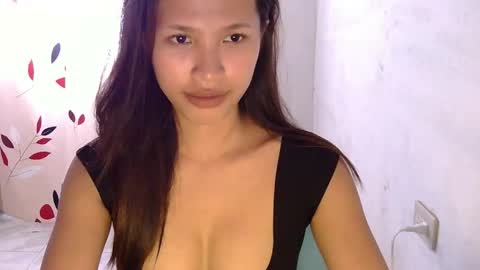 pink_bubbles011 online show from 05-19-26, 05:03