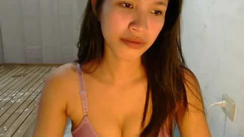 pink_bubbles011 online show from 05-24-26, 06:18