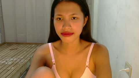 pink_bubbles011 online show from 05-27-26, 05:26