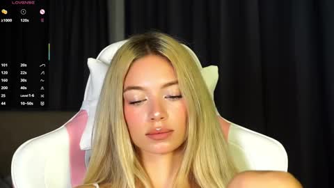 Kate online show from 10-13-25, 07:14