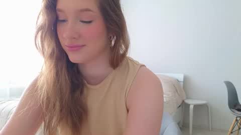 Snapshot of pink_rosee_ chatting on 02-27-26, 03:06 online show from 02-27-26, 03:06