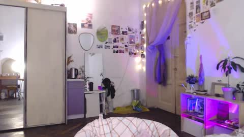 Snapshot of pink_soup chatting on 11-15-25, 06:37 Sony online show from 11-15-25, 06:37