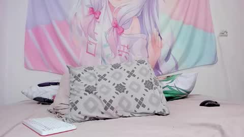 Vio online show from 11-18-25, 02:17