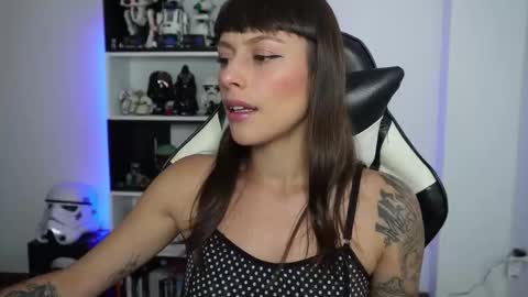 Snapshot of pinkcatlive chatting on 02-03-26, 05:07 Emily online show from 02-03-26, 05:07