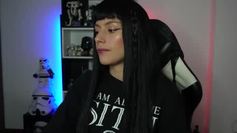 Emily online show from 04-22-26, 02:25