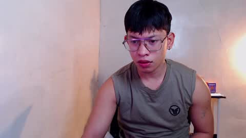 Snapshot of pinkcock_froi chatting on 01-13-25, 04:18 froi online show from 01-13-25, 04:18