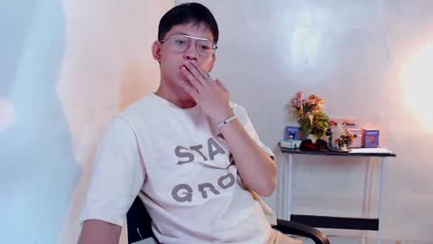 Snapshot of pinkcock_froi chatting on 01-13-25, 07:43 froi online show from 01-13-25, 07:43