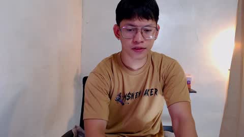 Snapshot of pinkcock_froi chatting on 01-22-25, 02:15 froi online show from 01-22-25, 02:15