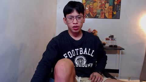 Snapshot of pinkcock_froi chatting on 01-28-25, 04:19 froi online show from 01-28-25, 04:19