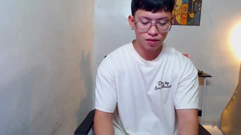 Snapshot of pinkcock_froi chatting on 02-13-25, 12:46 froi online show from 02-13-25, 12:46