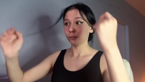 pinkdollylovv online show from 05-10-26, 09:42