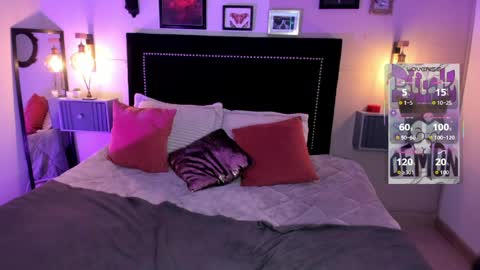 PINKK online show from 04-01-26, 01:52