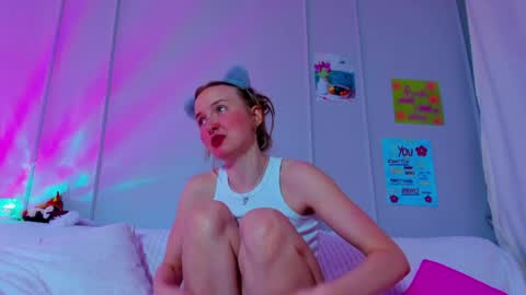 Mila online show from 03-27-26, 08:37