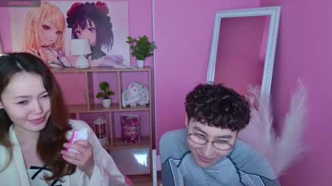 Li long hair and Rude short hair online show from 03-31-26, 06:52