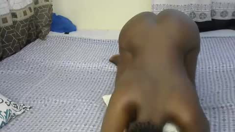 Snapshot of pinky_ebony1 chatting on 09-22-25, 01:46 pinky online show from 09-22-25, 01:46
