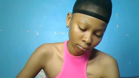 pinky_lov online show from 11-01-25, 04:31