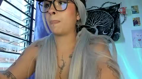 pinky_promiseex online show from 06-14-26, 10:56