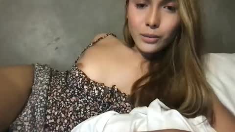 taylor-dont forget to follow and give thumps up online show from 02-03-26, 06:40