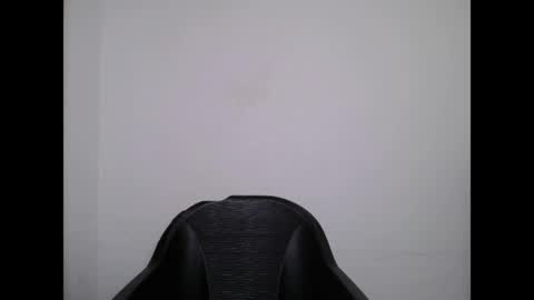 pinkykiki_247 online show from 04-11-26, 03:33