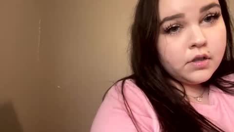 Snapshot of pinkypie2000 chatting on 10-28-25, 09:39 pinkypie2000 online show from 10-28-25, 09:39