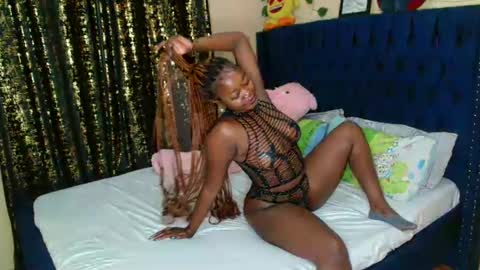 Snapshot of pinkysmiles chatting on 02-04-25, 01:23 Pinky online show from 02-04-25, 01:23