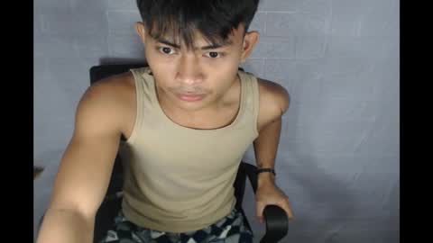 Snapshot of pinoy_palautogxxx chatting on 02-18-26, 03:30 pinoy_palautogxxx online show from 02-18-26, 03:30