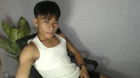 Snapshot of pinoy_palautogxxx chatting on 02-22-26, 02:48 pinoy_palautogxxx online show from 02-22-26, 02:48