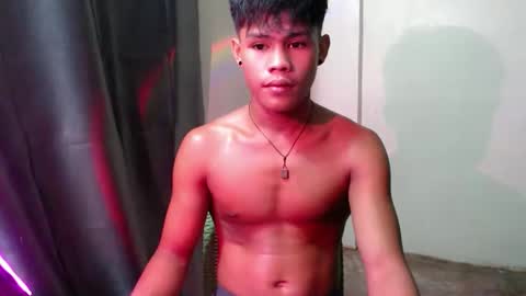 Snapshot of pinoy_shyboy69 chatting on 04-04-26, 01:52 pinoy_shyboy69 online show from 04-04-26, 01:52