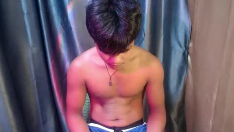 Snapshot of pinoy_shyboy69 chatting on 04-28-26, 10:42 pinoy_shyboy69 online show from 04-28-26, 10:42