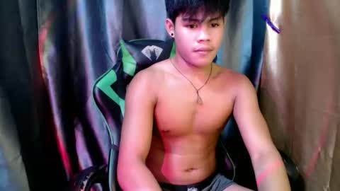 Snapshot of pinoy_shyboy69 chatting on 05-02-26, 03:33 pinoy_shyboy69 online show from 05-02-26, 03:33