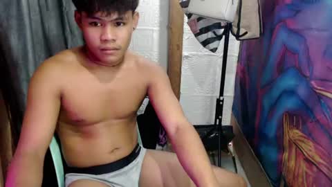 Snapshot of pinoy_shyboy69 chatting on 07-13-26, 02:03 pinoy_shyboy69 online show from 07-13-26, 02:03