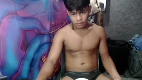 Snapshot of pinoy_shyboy69 chatting on 07-26-26, 12:08 pinoy_shyboy69 online show from 07-26-26, 12:08