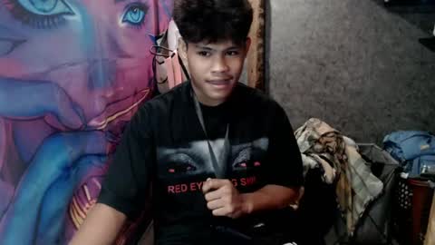 Snapshot of pinoy_shyboy69 chatting on 08-04-26, 04:20 pinoy_shyboy69 online show from 08-04-26, 04:20
