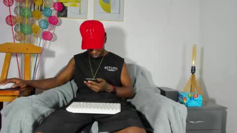 P I P E - M O NS T E R C O C K online show from 05-12-26, 07:22