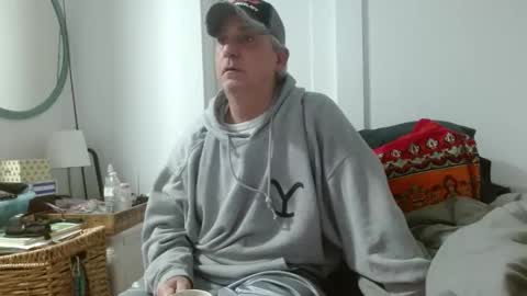pirate334 online show from 05-01-26, 06:23