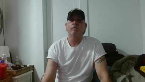 pirate334 online show from 05-11-26, 08:17