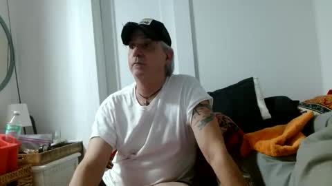 pirate334 online show from 05-25-26, 04:29