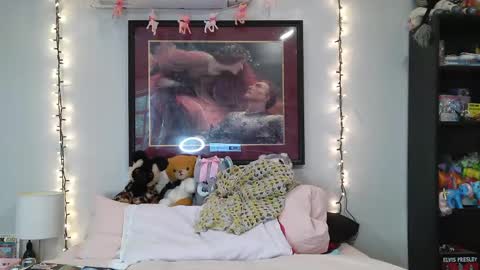 pirateprincessx online show from 04-14-26, 12:38